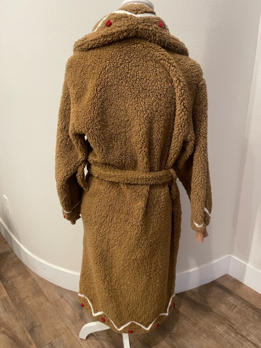 Pottery Barn Robe - Picture 7 of 8
